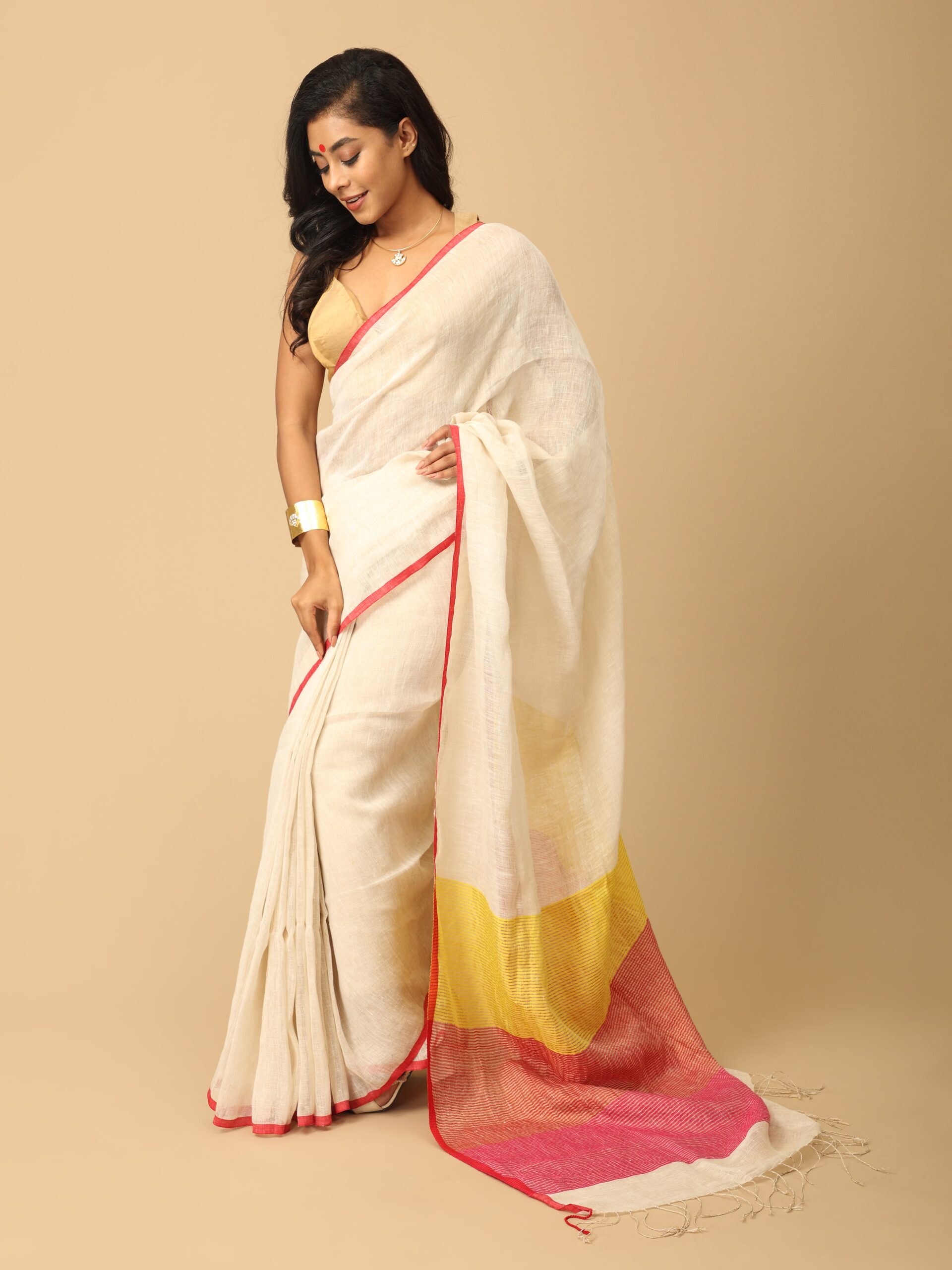 white and red Linen and Zari Saree - Image 2